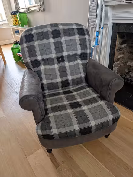 Photo of free Furniture to give away (W6) #1