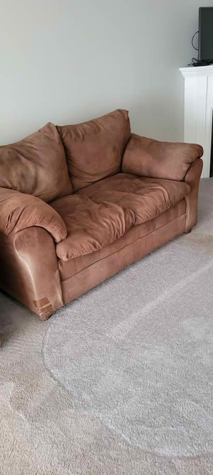 Photo of free Recliner, sofa & loveseat (Auburn Hills) #1