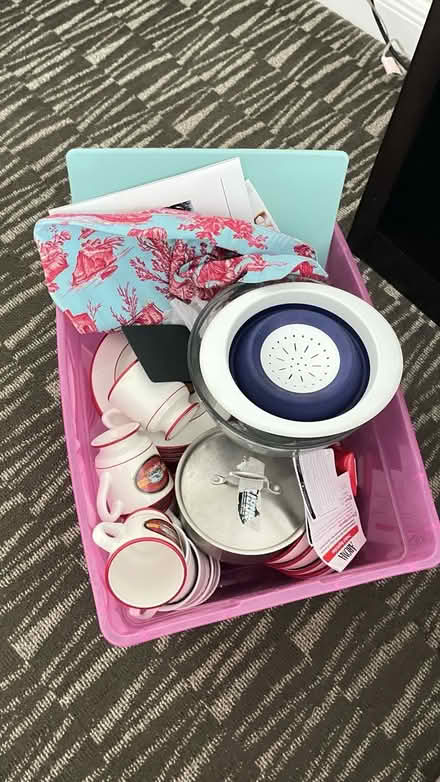 Photo of free kitchen items (33316) #1