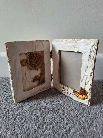 Photo of free Hinged photo frame (Penwortham Lane PR1) #1