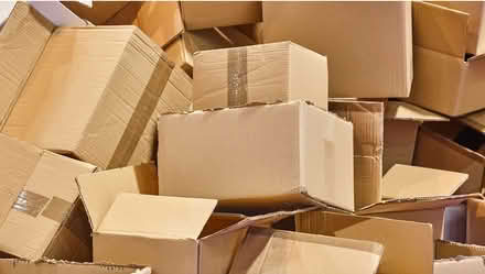 Photo of free cardboard boxes/ bubble wrap (EH4/ EH3) #1