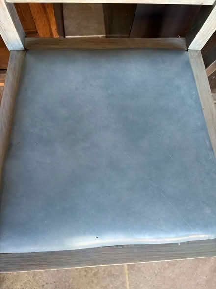 Photo of free X4 dining room chairs (Brize Norton - OX18) #4