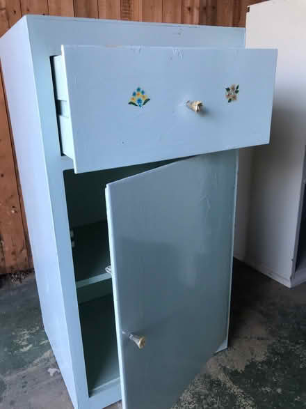 Photo of free 2 bedroom units (Marlborough SN8) #2
