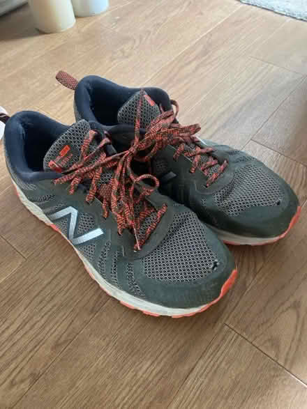 Photo of free New Balance trainers size 9 (Harpenden AL5) #1