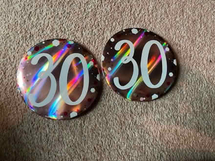 Photo of free 30th birthday badges (SE10) #1