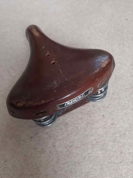 Photo of free LEPPER leather saddle (Viewlands PH1) #2