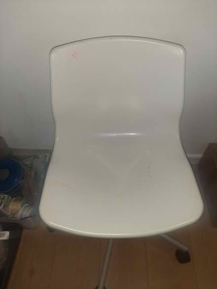 Photo of free Desk chair (Hawarden) #1