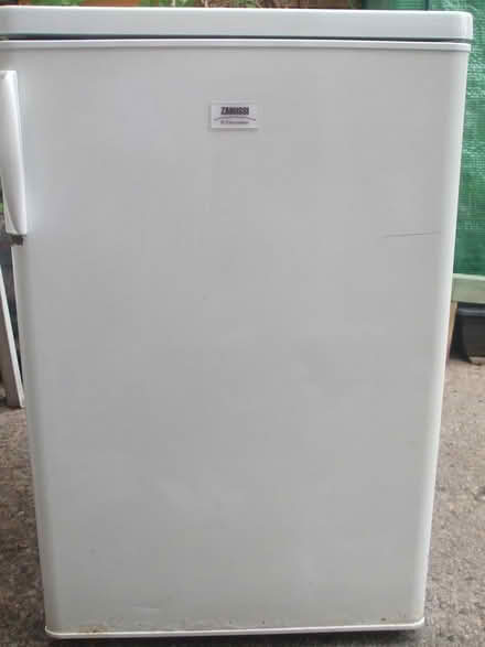 Photo of free Under counter Zanussi larder fridge (Stretford M32) #2