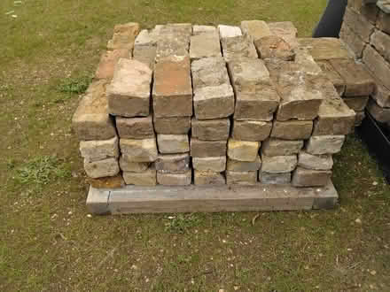 Photo of free Old Bricks (approx 100) (Welwyn AL6) #2