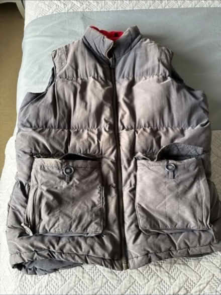 Photo of free Men’s padded bodywarmer size M/L (Woking GU21) #1