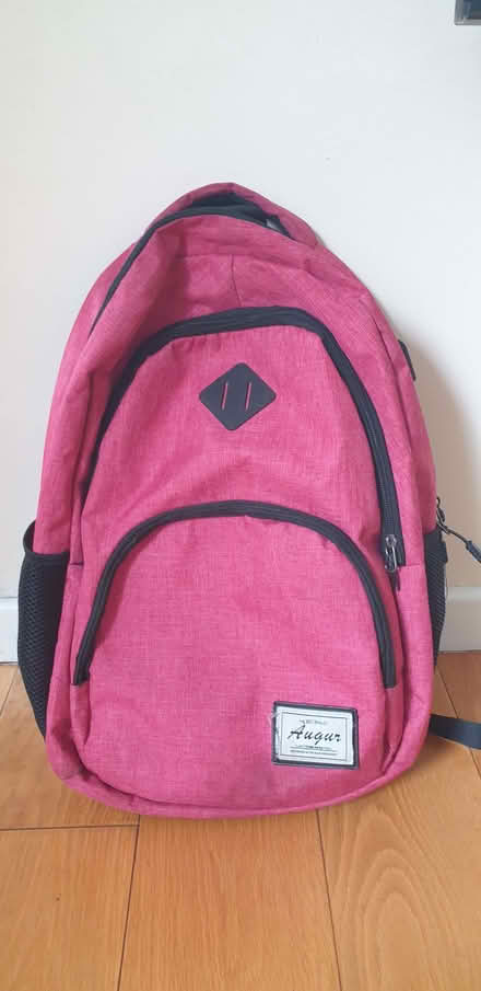 Photo of free School Bag (Backpack) (Crosspool S10) #1