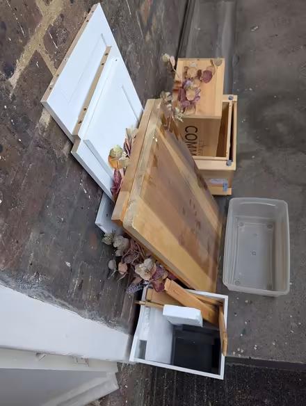 Photo of free Wood offcuts (SE1 7, Lambeth North) #1