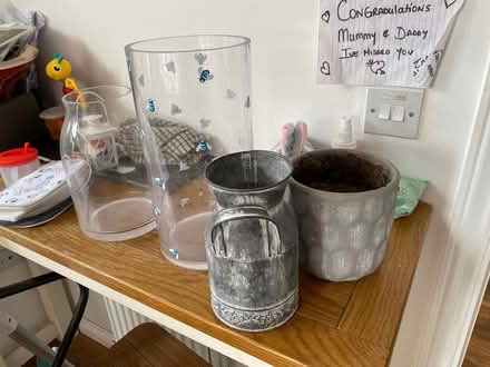 Photo of free 4 Vases (CF3) #1