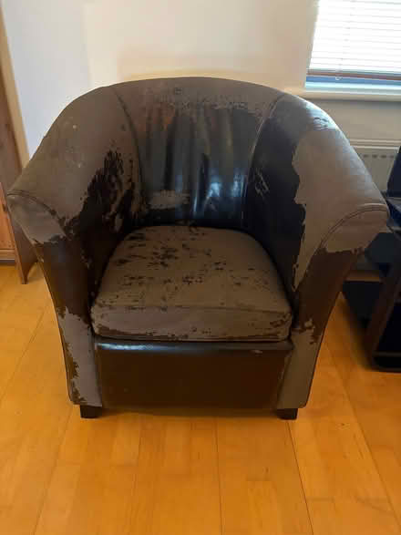 Photo of free Bucket chair (Upper Holloway N7) #1