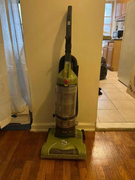 Photo of free Vacuum cleaner (Flatbush/PLG) #1
