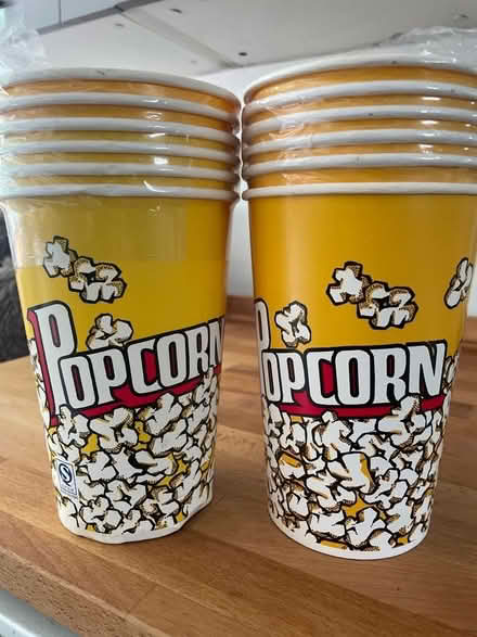 Photo of free 12 popcorn buckets (Broughton PR3) #1