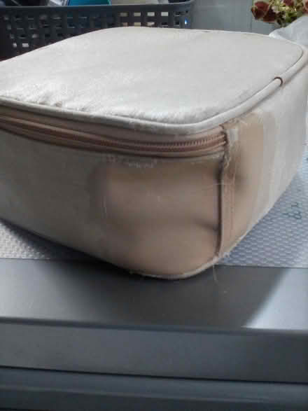 Photo of free Make up bag (Shipley, BD18) #4