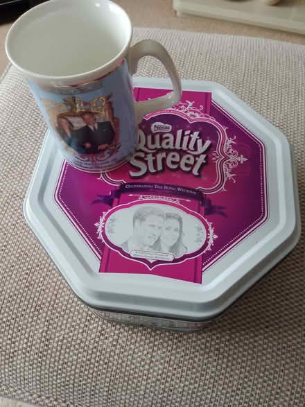 Photo of free Tin and mug (Southgate RH10) #1
