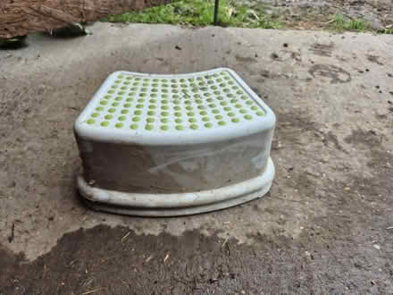Photo of free Kids Stools (Stanley Common DE7) #1