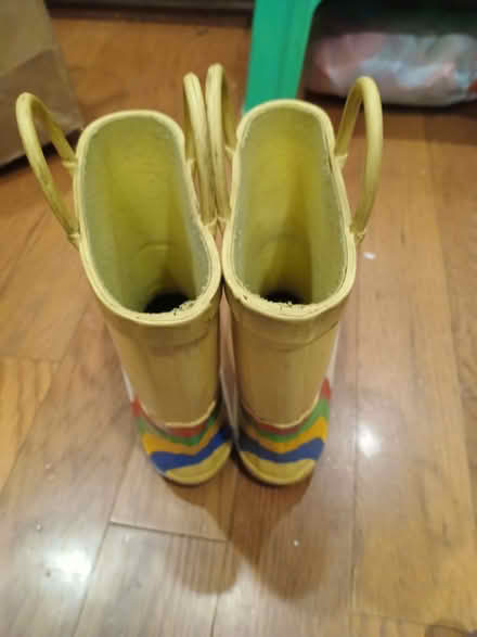 Photo of free Child's yellow rain boots (Mountain View near downtown) #2