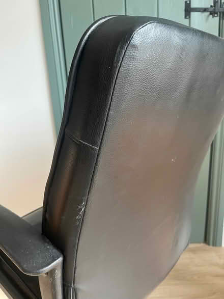 Photo of free Desk Chair No2 (TN26) #3
