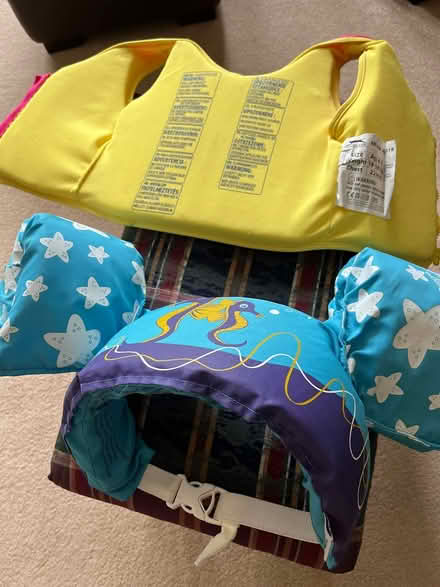 Photo of free Child’s swimming buoyancy aids (Orpington) #3