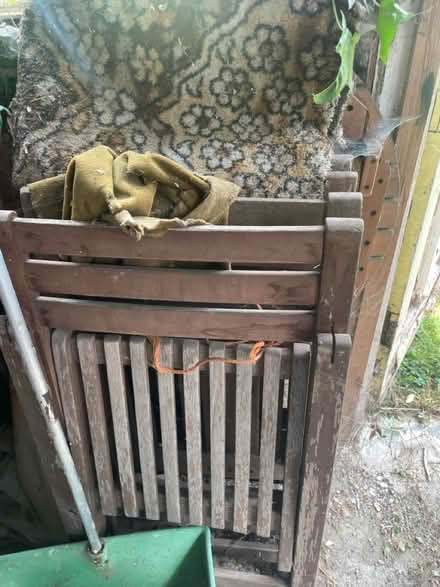 Photo of free Garden table and chairs (New Barnet EN4) #1