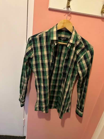 Photo of free Men cotton shirt size small (E3) #1