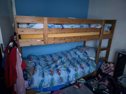 Photo of free Bunk bed and mattress (london) #2