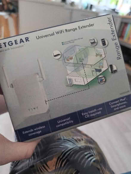 Photo of free WiFi Range Extender (Medbourne MK5) #1