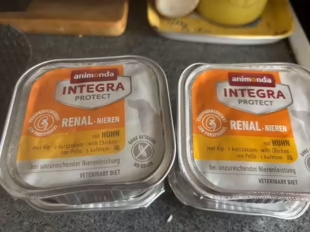 Photo of free 4 small trays of Renal dog food (Peachcroft OX14) #1