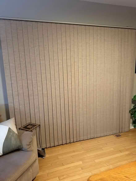 Photo of free vertical blinds (Orléans) #1
