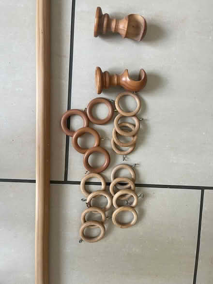 Photo of free 150cm curtain pole and fixings (Wimbledon SW19) #2