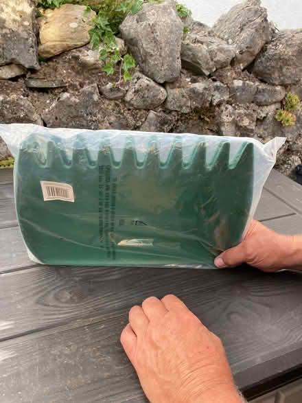 Photo of free Pair of leaf/garden litter grabs (Crag Bank Carnforth.) #3