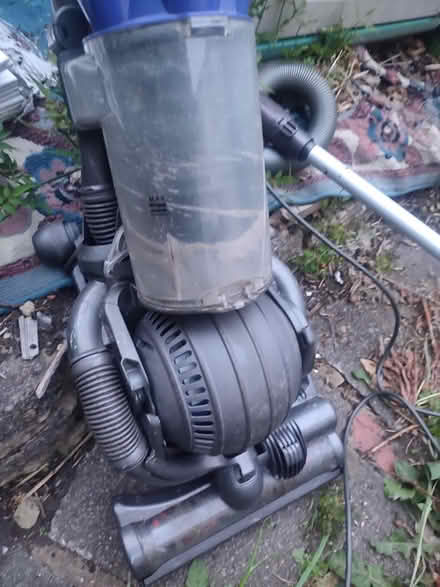 Photo of free Dyson Dc25 hoover (Shooters hill) #2
