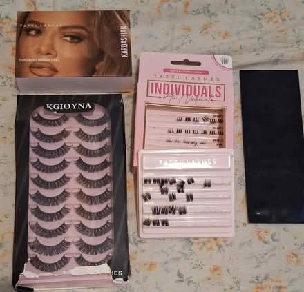 Photo of free Eye lashes (CV2) #1