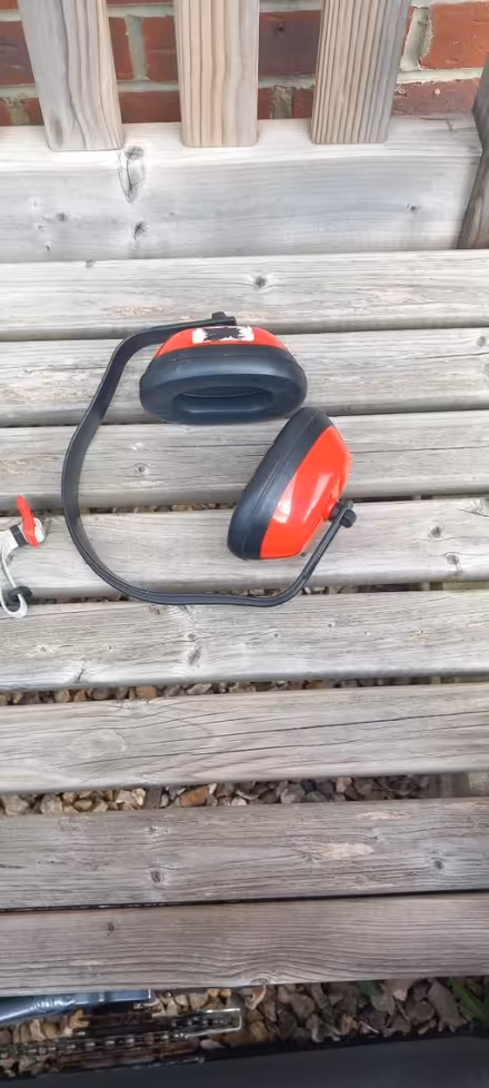 Photo of free ear defenders (Uffculme, nr Cullompton) #1