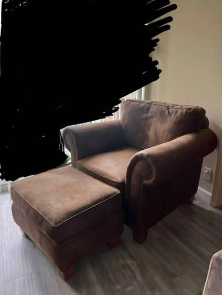 Photo of free Large Comfy Chair and Ottoman (Hollywood/West Hollywood) #1