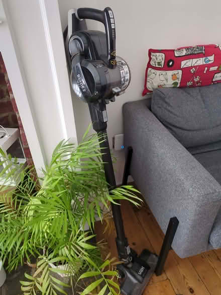 Photo of free Vax Blade 2 Max Cordless Vacuum Cleaner (CT10) #1