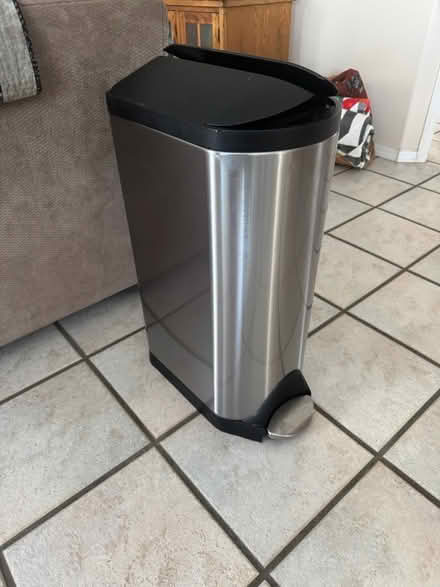 Photo of free Kitchen trash can (Albuquerque, Paseo & Coors) #1