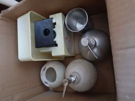Photo of free Kitchen scale & 2x bathroom set (Woodgate B32) #1