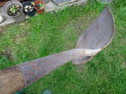 Photo of free Old Spade (Anglel near Chapel Market N1) #2