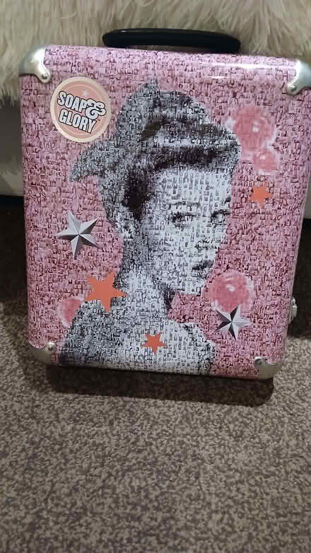 Photo of free Empty Metal soap and glory case (Upton CH49) #1