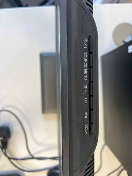 Photo of free Hitachi TV (LU3) #2