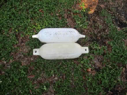 Photo of free 2 Twin Eye Ribbed Boat Fenders (casselberry) #1