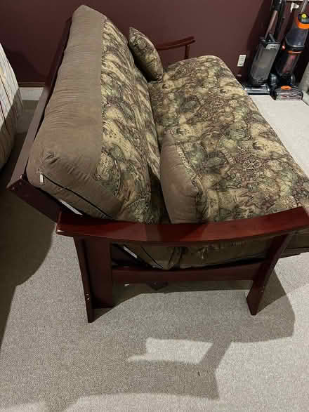 Photo of free Queen Futon (near Sylvan Park) #2