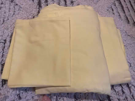 Photo of free Yellow bedding (Acton W3) #1