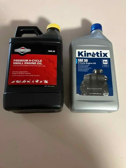 Photo of free 4 cycle engine oil (Bensenville) #1