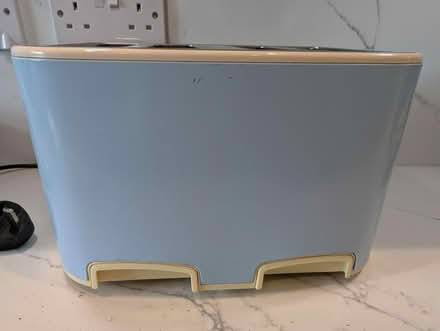 Photo of free Swan toaster, will do 4 thick slices (Heaton Norris SK4) #4