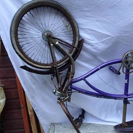 Photo of free Old bike (Anglel near Chapel Market N1) #1
